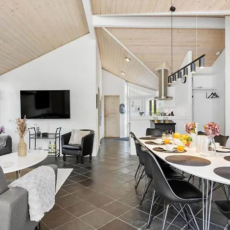 Holiday home Ll257-humble-anemonevaenget-4