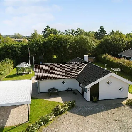 Holiday home Ll257-humble-anemonevaenget-4